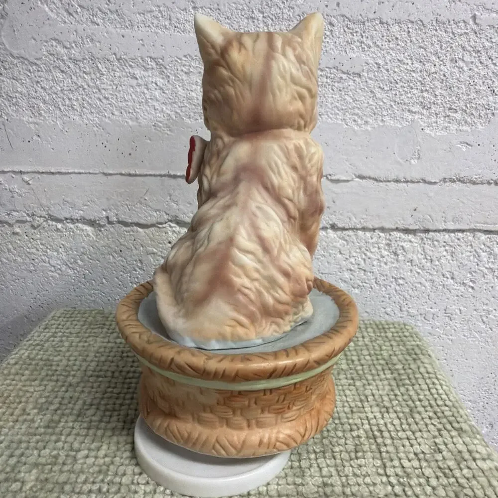 Vintage Music Box Orange Cat in Basket Plays 